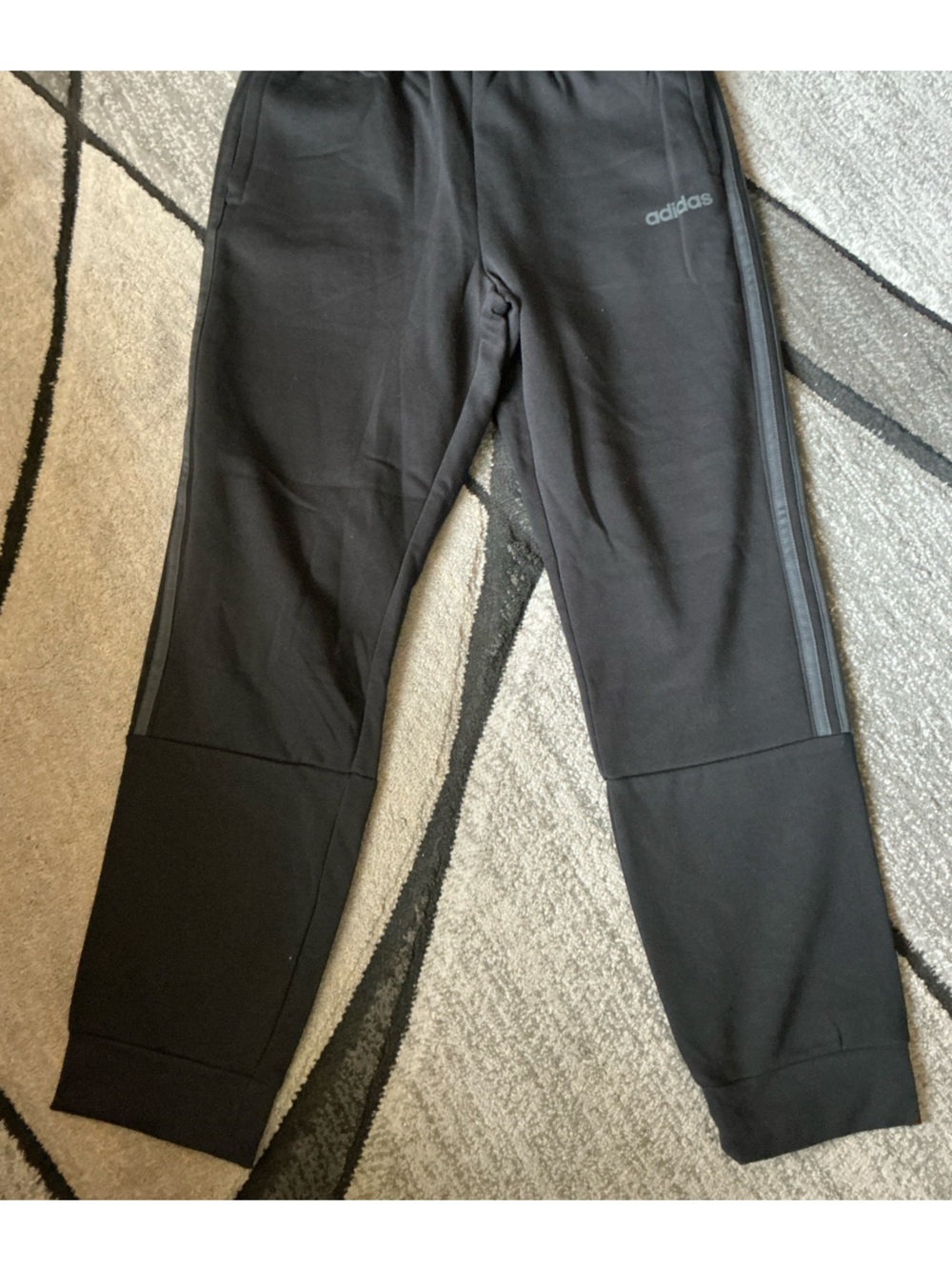 Size Large - Adidas Logo Black Fleece Taper Jogger Sweatpants